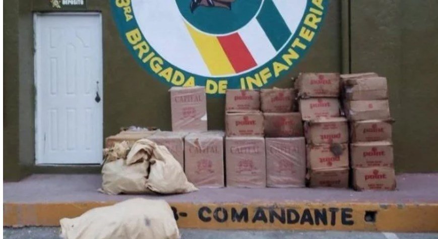 Militares Incautan 19 Mil 700 Cajetillas Cigarrillos En El Cercado San