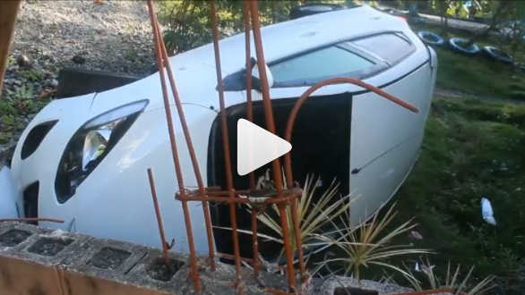 VÍDEO un herido en vehículo que cae al patio de su casa en Samaná – El ...