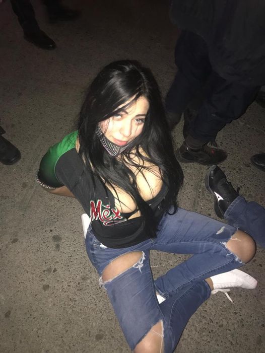 Apresan mujer enseñaba sus partes intimas en juego de la serie del ...