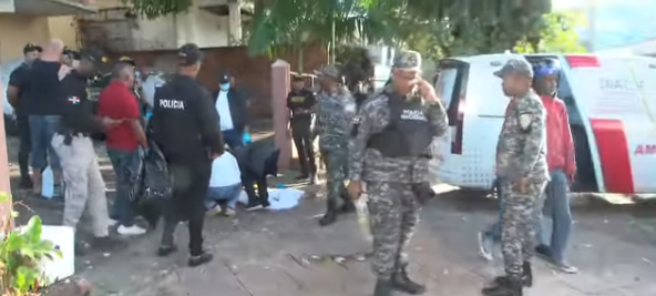Camión atropella y mata hombre en la 27 de Febrero, DN – El Granero del Sur