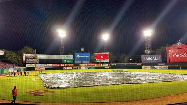 la-lluvia-vuelve-a-trastornar-el-calendario-de-partidos-en-la-lidom-0ec7caff-focus-0-0-608-342