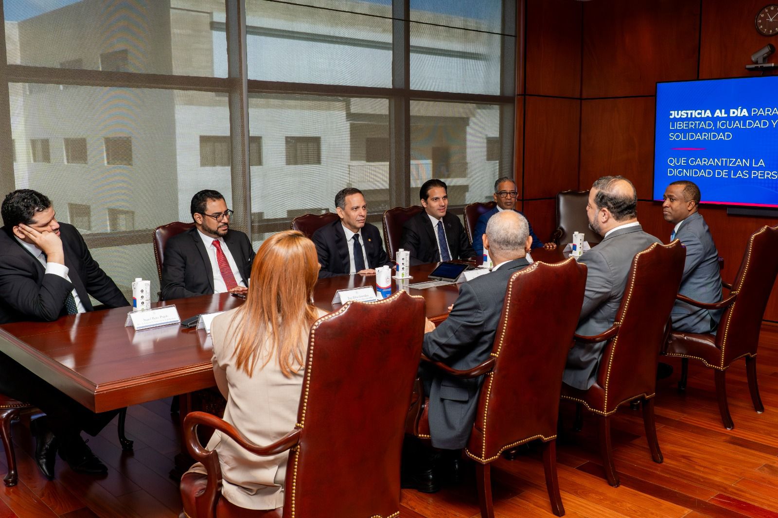 ec74bf5d-3616-4de6-8237-94d7b9e9c474