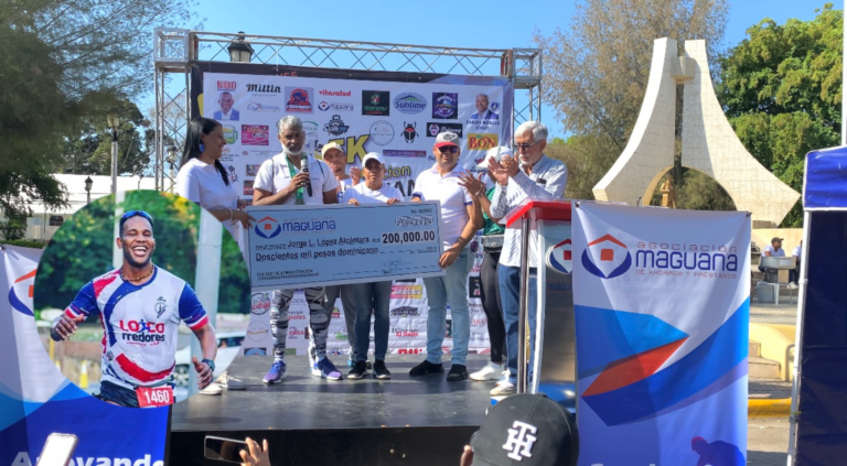 Asociación Maguana dedica 6ta edición San Juan corre 5k al atleta Jorge Luis López